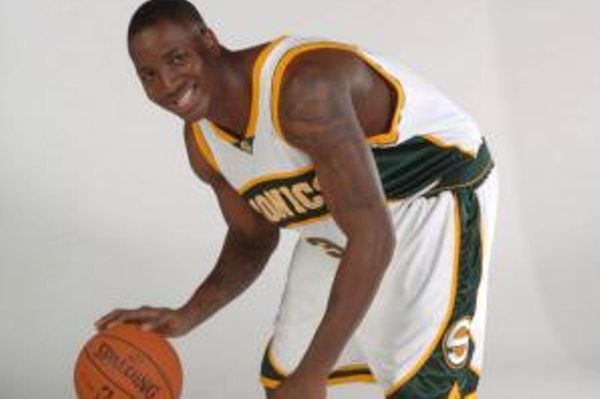 Στη Λαγκουν Άρο ο Αντελέκε