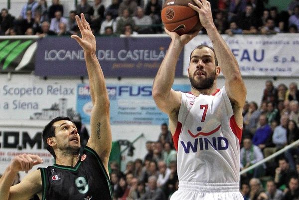 Ντεμπούτο Σπανούλη με ήττα