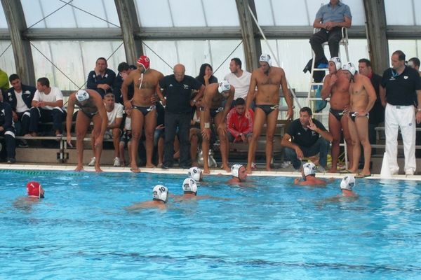 Με άλλο πρόσωπο η Χίος, τραυματίστηκε ο Βλοντάκης (video)