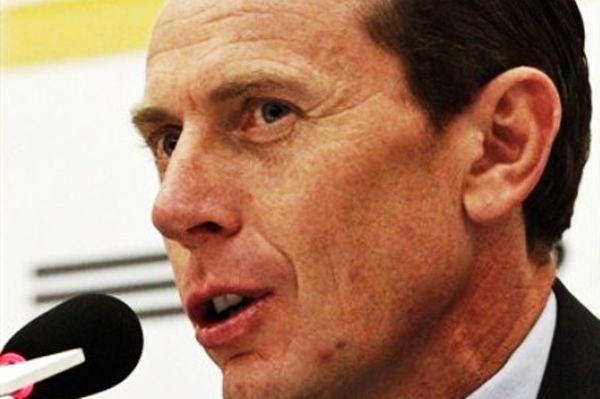 «Να ηρεμήσουν όλοι στην Ρεάλ»