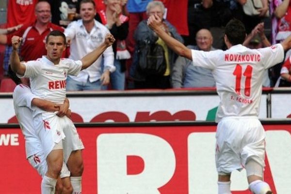 «Ξυπνάει» η Κολωνία