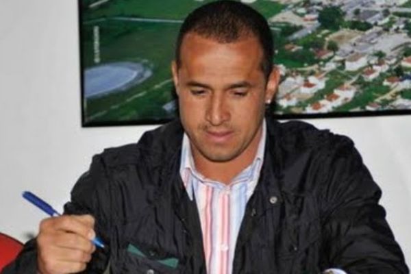 Λουτσιάνο: «Αξίζει Super League ο Πανσερραϊκός»