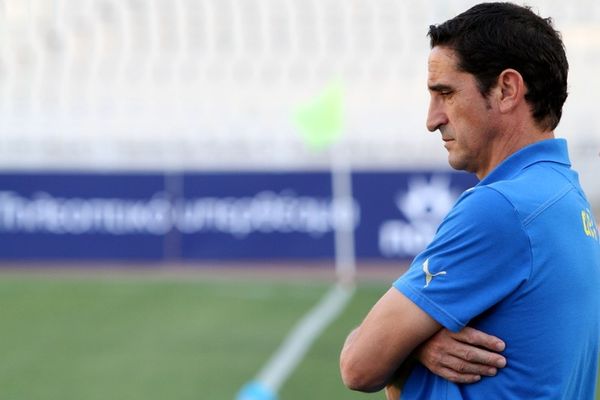 Ψάχνει  λύσεις ο Χιμένεθ