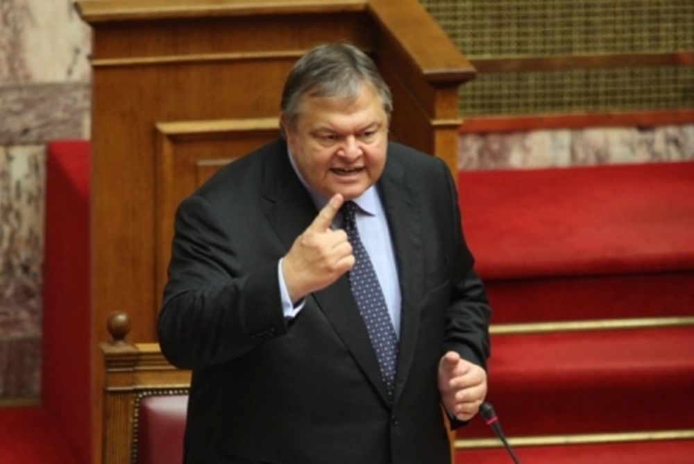 Νέα μείωση 20% στους μισθούς του Δημοσίου εξήγγειλε ο Βενιζέλος