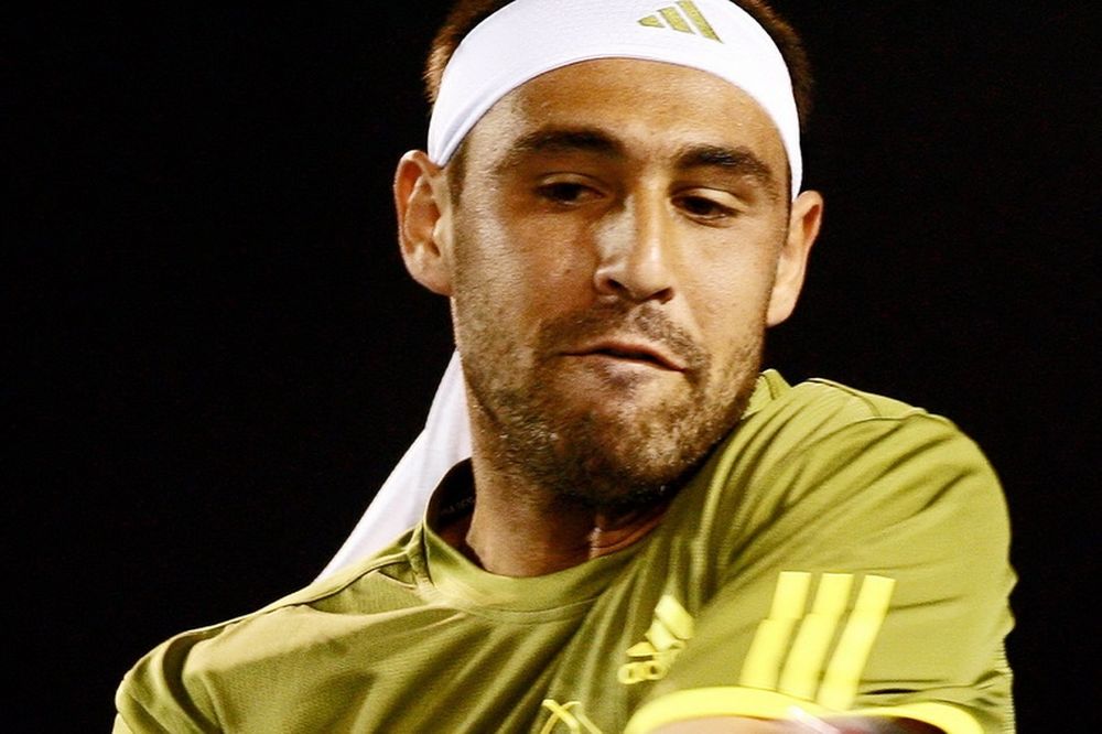 Πρόκριση στον β΄ γύρο για Μάρκο