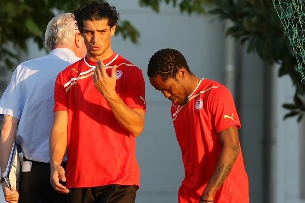 Κέντρο με τρεις «κόφτες» σκέφτεται ο Βαλβέρδε