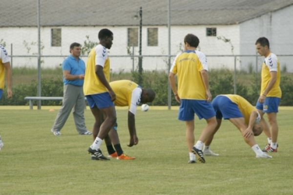 Τρία προβλήματα στον Παναιτωλικό