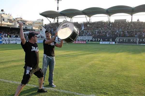 Στις επάλξεις οι οπαδοί του ΟΦΗ!