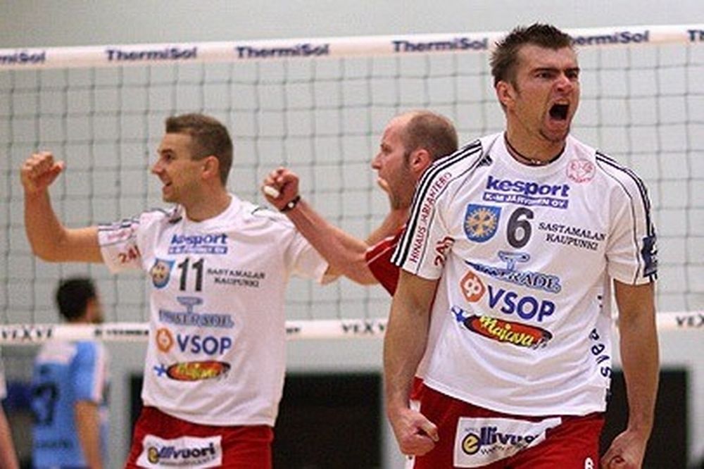 Εν αναμονή Μεντένις και υπογραφών στον Ηρακλή 