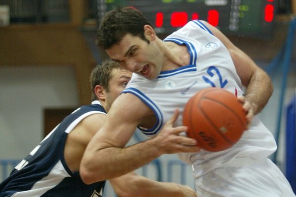 Σκλάβος και με τη… βούλα