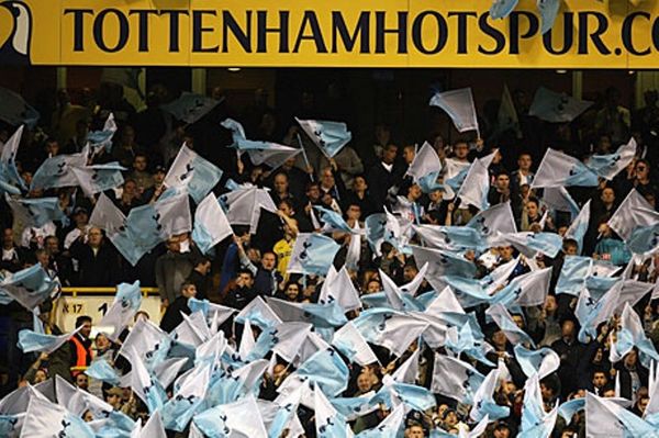 Τιμωρεί τους οπαδούς για τα συνθήματα η Τότεναμ!