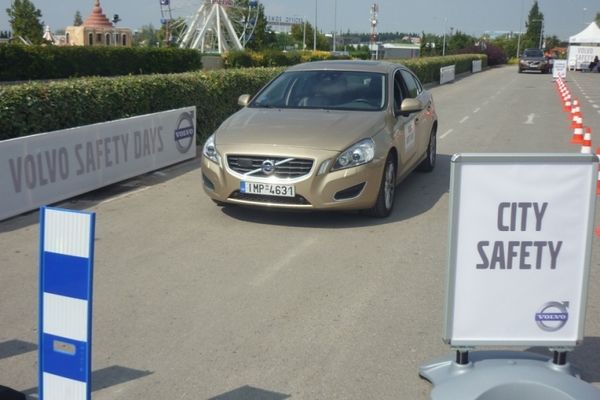 Volvo Safety Days  Θεσ/νίκη: Επίδειξη ασφάλειας