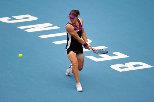 Νέος αποκλεισμός της Στόσουρ από την Κιριλένκο