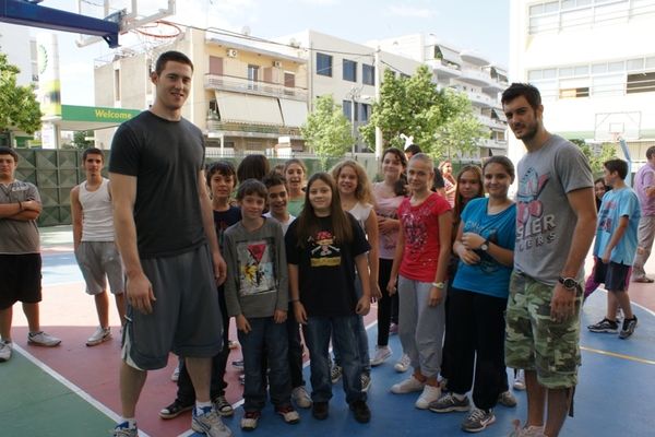 Μπέινς και Λιούμπισιτς στα εκπαιδευτήρια Λαμπίρη