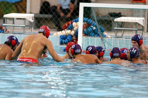 Θέλει τον κόσμο στην… Πλατεία ο Πανιώνιος