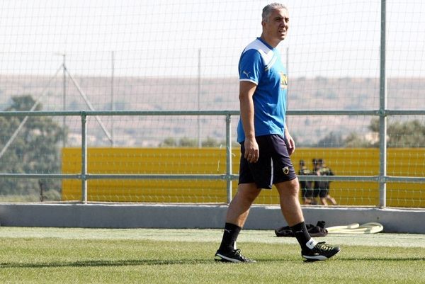 Βάζει ταχύτητα στην ΑΕΚ ο Κωστένογλου