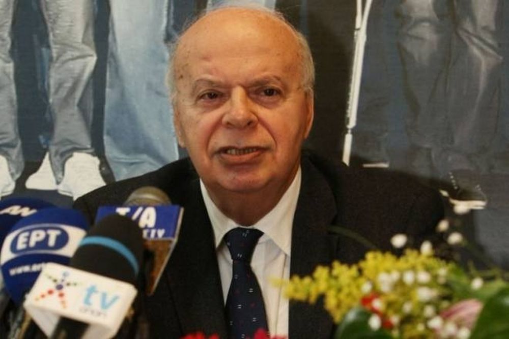 Βασιλακόπουλος: «Ανησυχίες και ερωτηματικά»