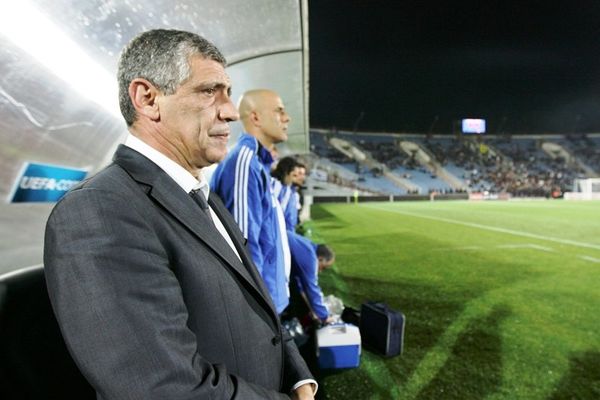 Σάντος: «Η πρόκριση ανήκει στους Έλληνες»