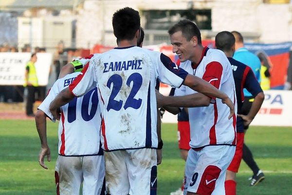 Εκτός έδρας παίζει στη... Νέα Σμύρνη (videos + photos)