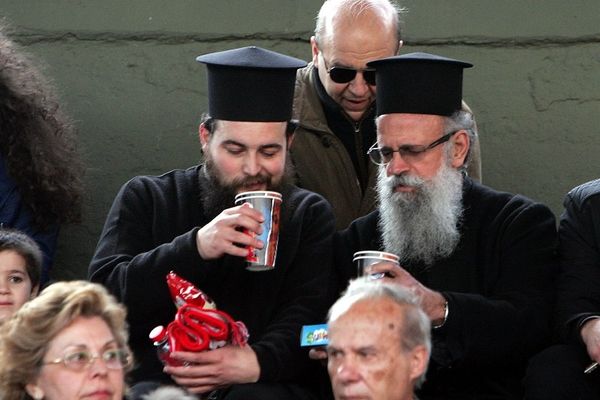 Ο... Θεός να βάλει το χέρι του για την Football League