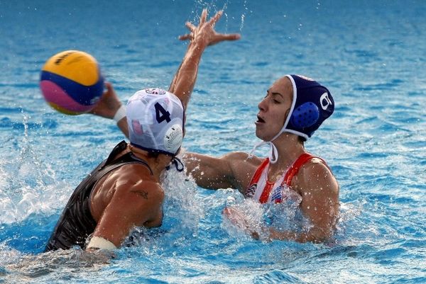 Δυνατά φιλικά οι γυναίκες