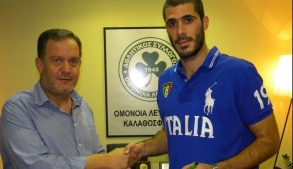 Στην Ομόνοια ο Παπαδόπουλος