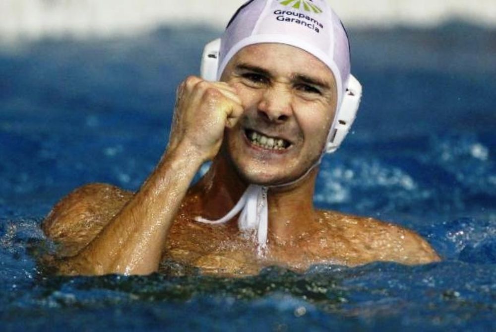 Εύκολα η Χόνβεντ