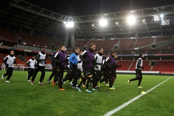 Με Βάργκας η ενδεκάδα της ΑΕΚ (photos)