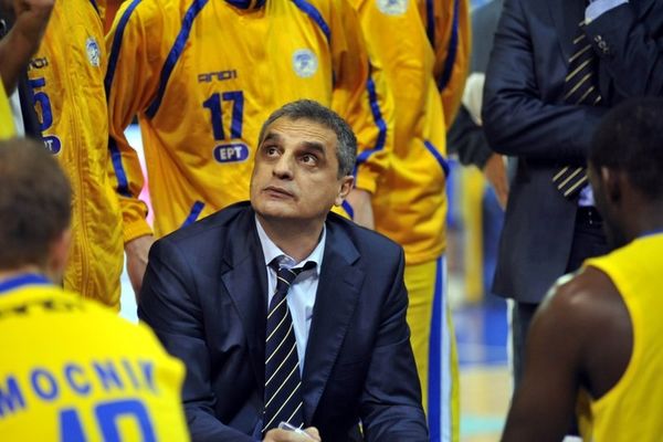 «Μπλόκο» στο Περιστέρι από την εφορία!