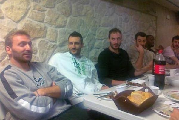 Δείπνο στον Ίκαρο Καλλιθέας