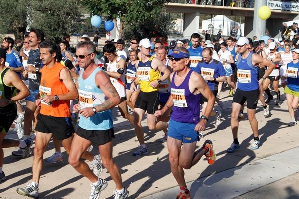 «Τρέχουμε για να κόψουμε το τσιγάρο»