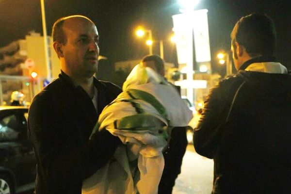 Ελεύθεροι οι συλληφθέντες για το πανό