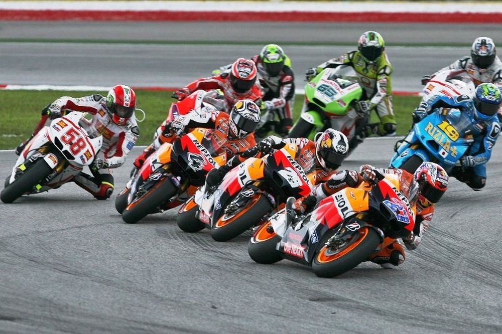 Ο θάνατος παραμόνευε στα MotoGP (photos)