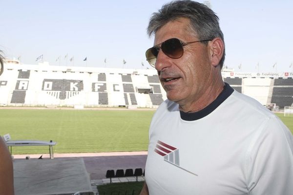 Ο Αναστασιάδης, ο Γκονσάλβες και η...χάρτινη στήριξη!