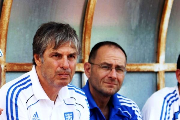 «Ομάδα με μέλλον η Εθνική Νέων»