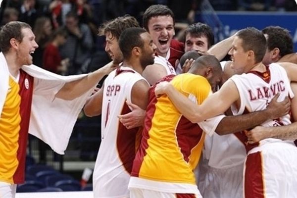 Αυτοκτόνησε η Γαλατάσαραϊ!