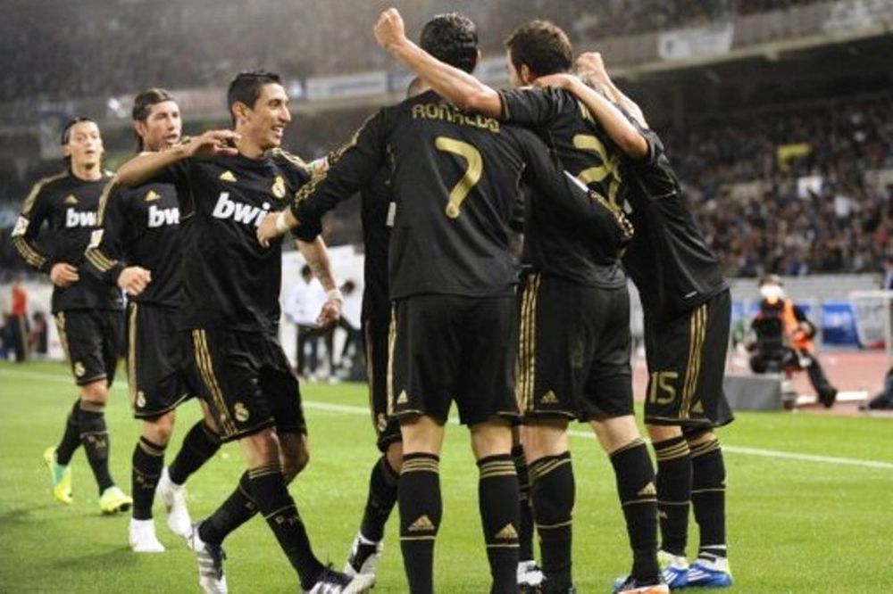 Με Ιγκουαΐν οδηγό