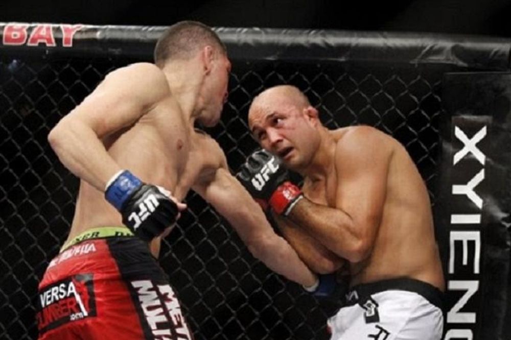 Δύο αποχαιρετισμοί στο UFC 137