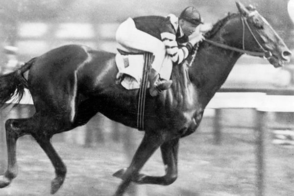 Man o’ War: Ο θρύλος του ιπποδρόμου! (videos+photos)