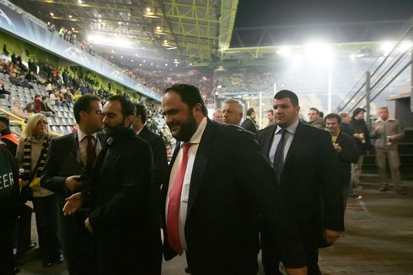 Συγχαρητήρια από Μαρινάκη στα αποδυτήρια