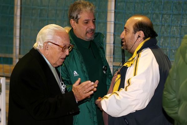 Ο Τσάκας βρίσκεται στο Φάληρο (photos)