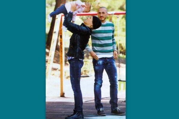 Ασημακοπούλου-Τσιρίλο: Βόλτα στη Θεσσαλονίκη με την μονάκριβη κόρη τους