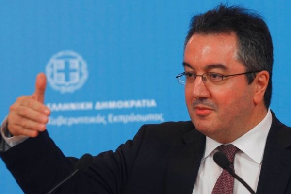 Αντικαθίσταται (και) ο Μόσιαλος!