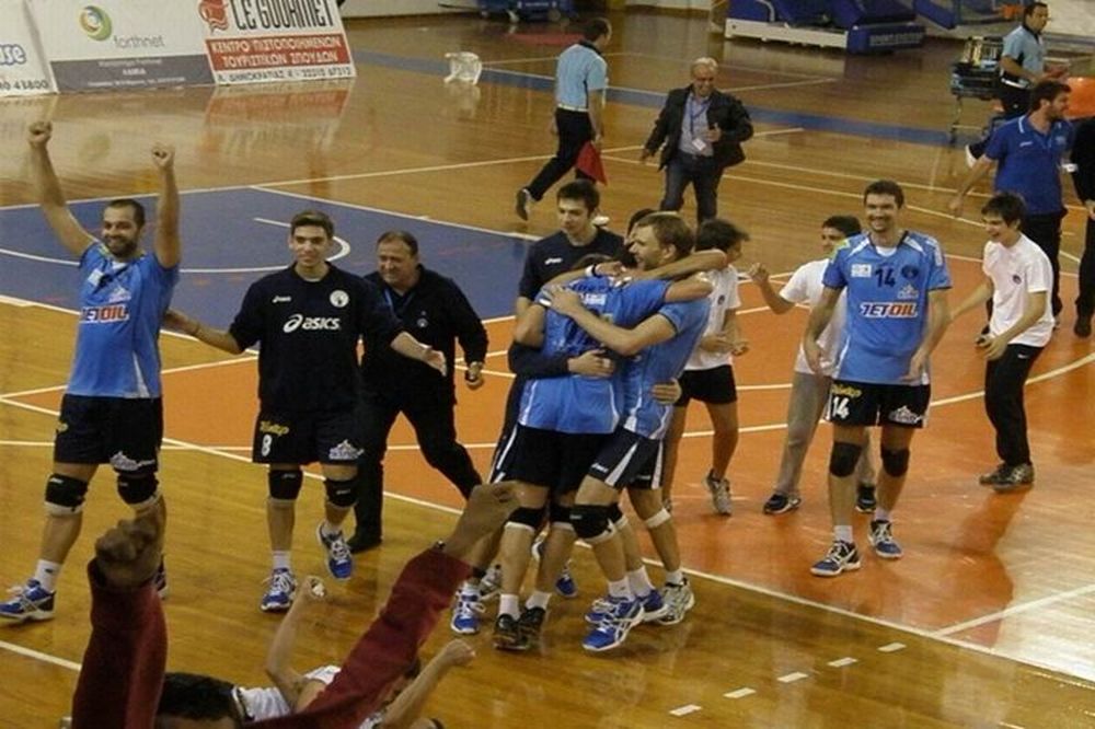 «Ρουμελιώτικο» γλέντι στον ΠΑΟ μιας άλλης εποχής!