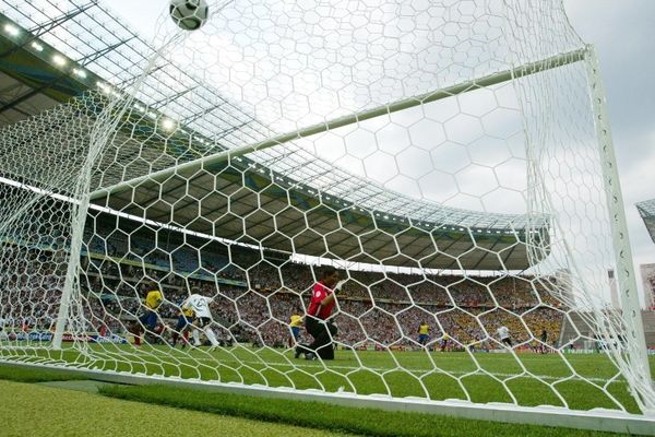 Στη… σκιά του ντέρμπι