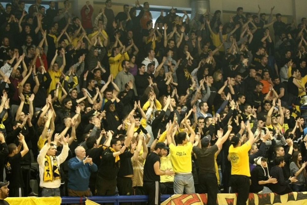 Ευχαρίστησε τον κόσμο της η ΑΕΚ