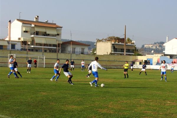 Ελασσόνα - Καμένα Βούρλα 4-0