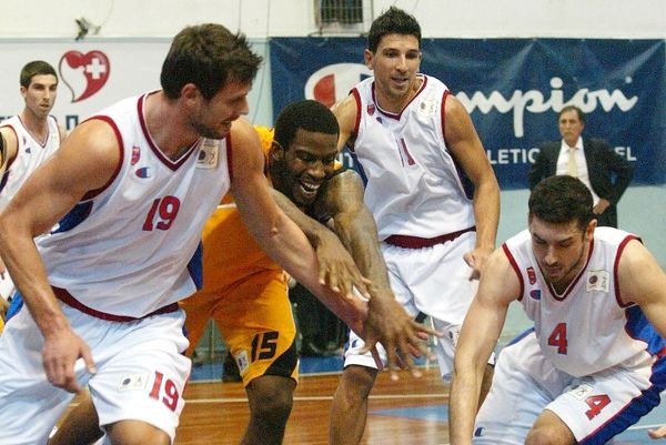 Νίκησε και πάλι ο Πανιώνιος