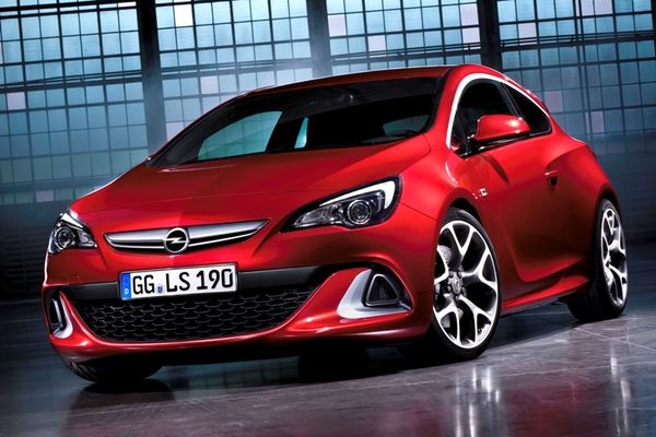 Opel Astra GTC