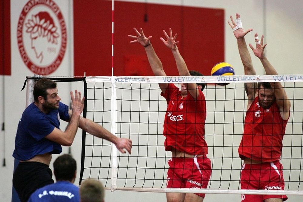 Κόντρα στον πρωτοπόρο Φοίνικα ο Ολυμπιακός